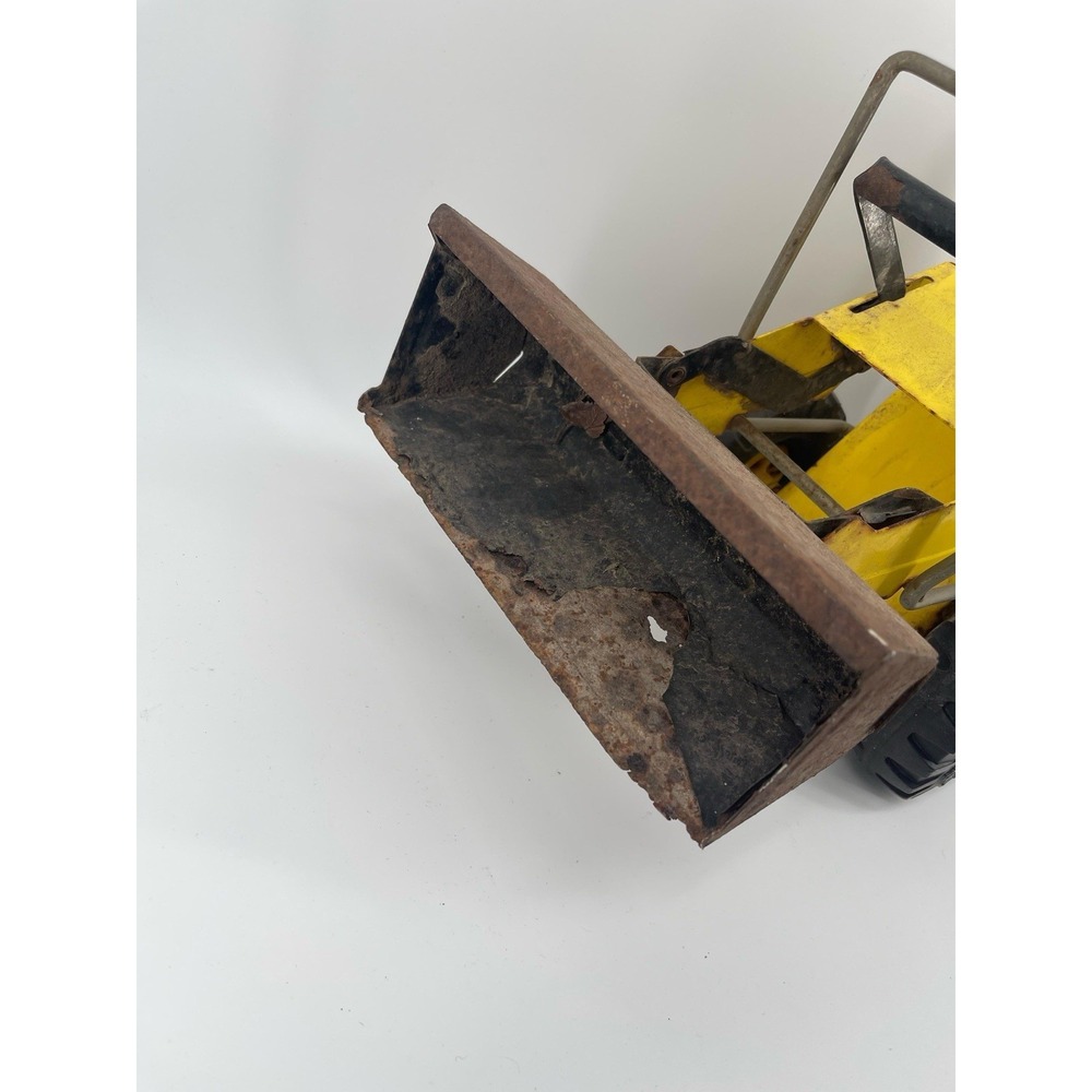 1967 Vintage Tonka 20" Front End Loader Tractor USA Works Great Rust Patina Wear - Picture 13 of 14